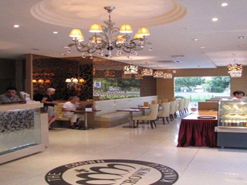 ザ クラウン ボルネオ ホテル コタキナバル エクステリア 写真
